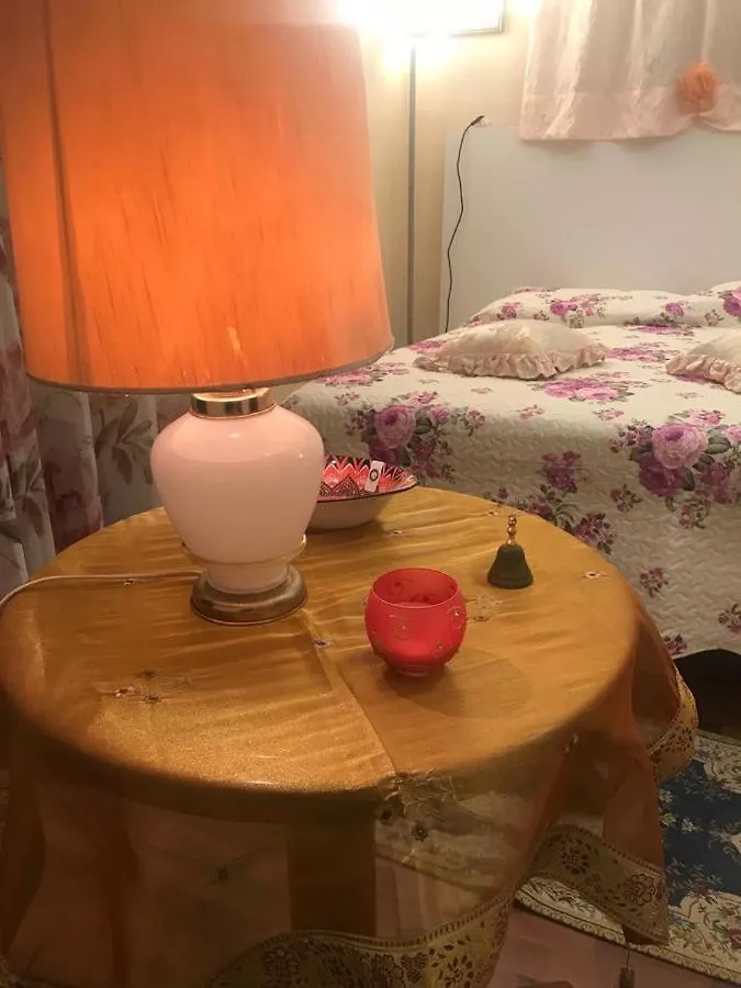 Casa Vicolo Del Poeta Acireale Bed and Breakfast Italia